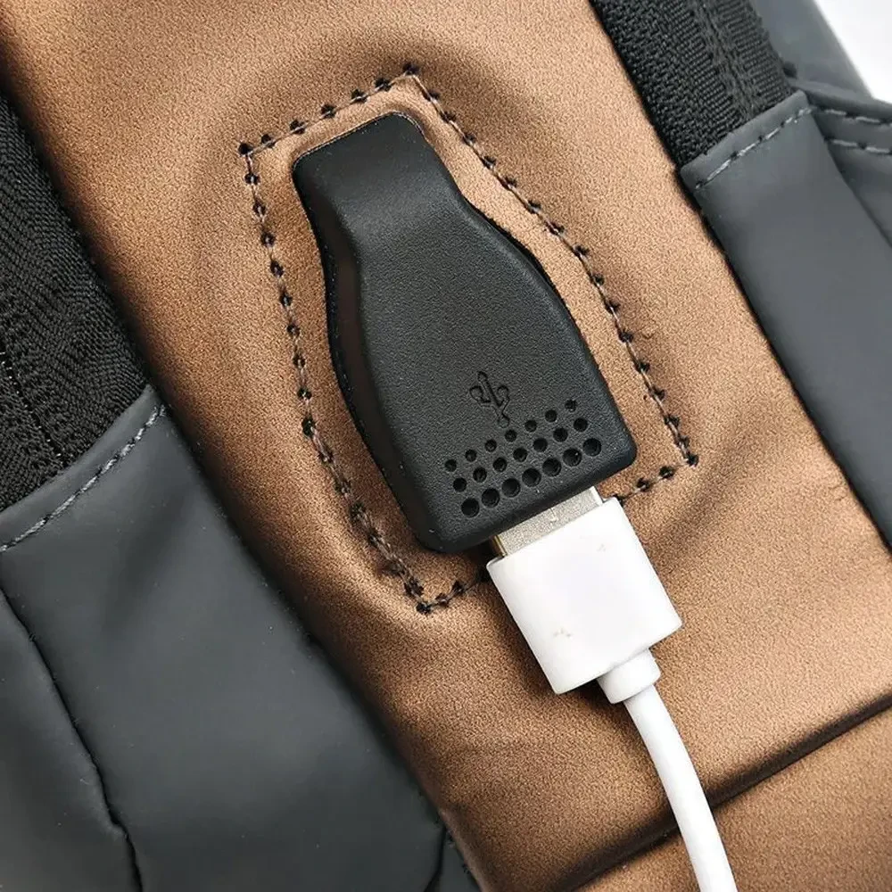 Чоловіча сумка через плече з USB-розʼємом та кодовим замком, 32х16см, Сіра / Водонепроникна сумка слінг - Зображення 5